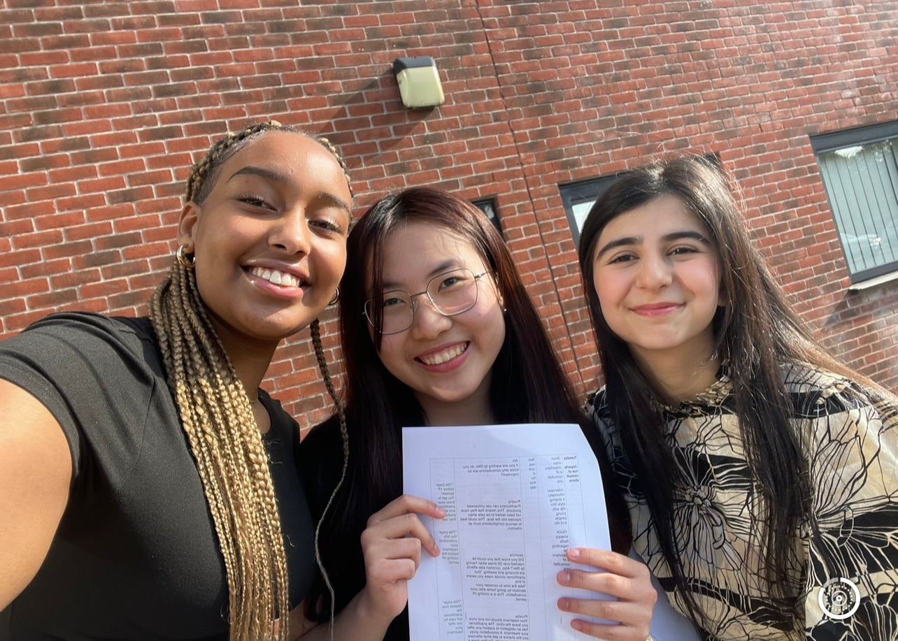 Under 18s having Injectable Treatments – What’s the Issue?